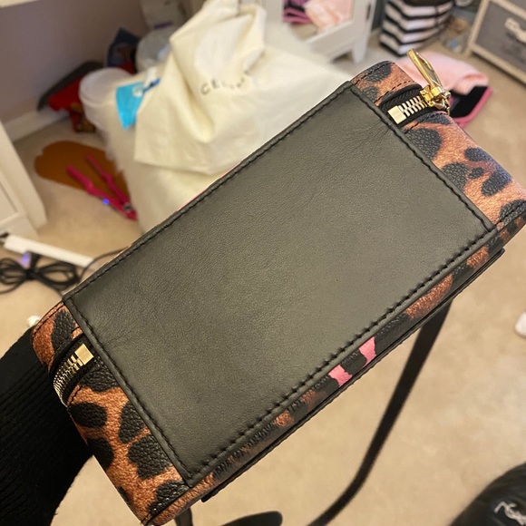 Dolce and Gabbanna handbag - Picture 5 of 13